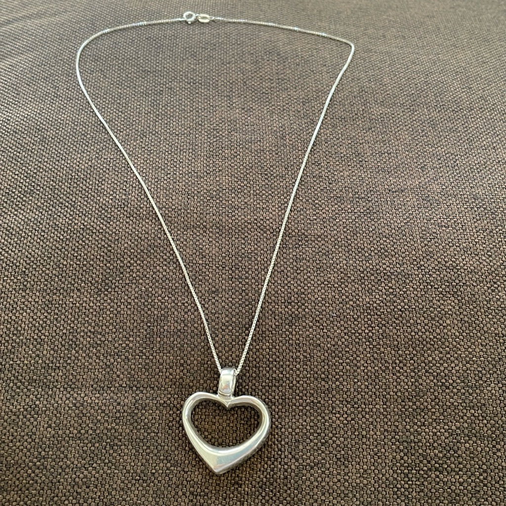 925 Silver Necklace With A Heart Women Size 18”
